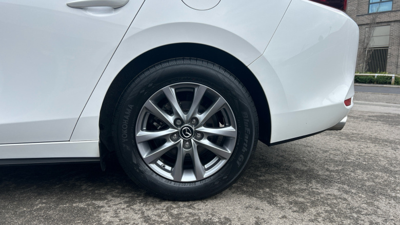 Mazda 3 2.0 e-Skyactiv-X MHEV [186] SE-L Lux 4dr Petrol Saloon